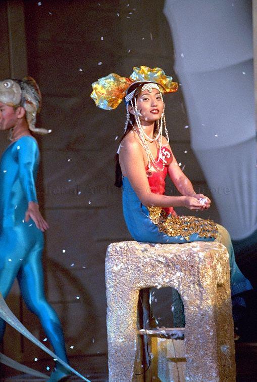 Vivian Lai Yi Ling, the female champion of Television Corporation of Singapore (TCS) All Asian Star Search, portraying as a mermaid in a musical segment during Star Search grand final held at TCS TV Centre, Caldecott Broadcast Centre. Guest of honour at the event was Minister for Information and the Arts and Second Minister for Trade and Industry Brigadier-General George Yeo Yong-Boon.