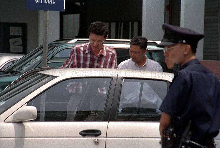 Taken at: Nomination Day for General Elections 2001 at Kent Ridge Secondary School Nomination Centre Pictured: Democratic Progressive Party (DPP) candidate for Ayer Rajah Single Member Constituency (SMC) Tan Lead Shake