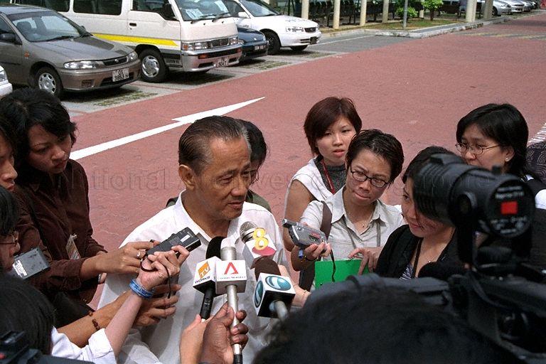 Taken at: Nomination Day for General Elections 2001 at Temasek Primary School Nomination Centre Pictured: Independent candidate for Joo Chiat Single Member Constituency (SMC) Ooi Boon Ewe