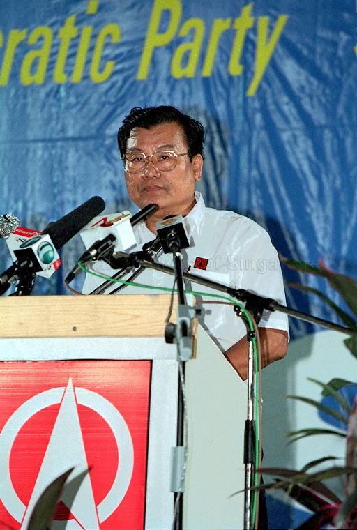 Taken at: Singapore Democratic Party (SDP) 2001 General Election rally at Bukit Gombak Stadium in Hong Kah Group Representation Constituency (GRC) Pictured: SDP candidate for Hong Kah GRC Wong Hong Toy