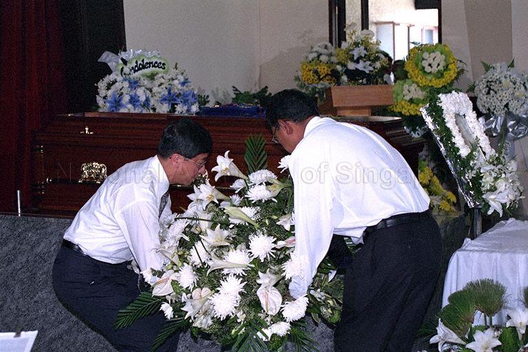 The late former President Ong Teng Cheong's funeral service at Mount Vernon Crematorium