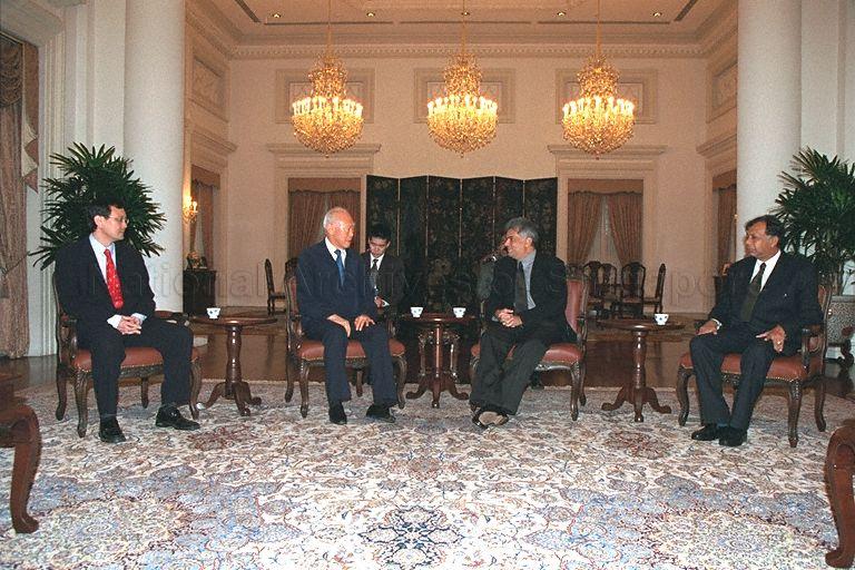 Prime Minister of Sri Lanka Ranil Wickremesinghe, who is on a one-day working visit to Singapore, calling on Senior Minister Lee Kuan Yew at Istana. Also present are Minister of State for Foreign Affairs and Trade and Industry Raymond Lim Siang Keat (left) and Sri Lankan Rehabilitation, Resettlement and Refugees Minister Jayalath Jayawardena.