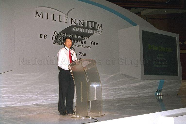 Permanent Secretary to Ministry of Manpower (MOM) Dr Tan Chin Nam speaking at Economic Development Board (EDB) Society and Partners Millennium conference at Raffles Ballroom, Westin Stamford and Westin Plaza. Guest of honour at the event was Minister for Trade and Industry Brigadier-General George Yeo Yong-Boon.