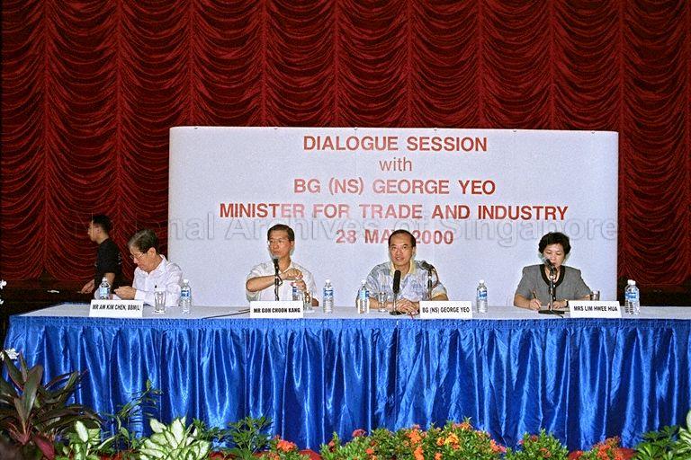 (From right) Member of Parliament (MP) for Marine Parade Group Representation Constituency (GRC) Mrs Lim Hwee Hua, Minister for Trade and Industry Brigadier-General George Yeo Yong-Boon, MP for Marine Parade GRC Goh Choon Kang and community leader Aw Kim Chen at dialogue session with residents held at Joo Seng Community Club during the Minister's community visit to Braddell Heights Division of Marine Parade GRC