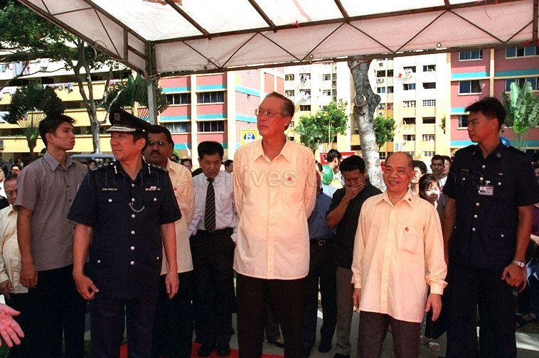 Taken at: Official opening of Braddell Heights Community Club at 50 Serangoon Ave 2 Pictured: Guest-of-Honour Prime Minister Goh Chok Tong, Member of Parliament for Marine Parade GRC Ravindran Ramasamy, and Commissioner of the Singapore Police Force Khoo Boon Hui