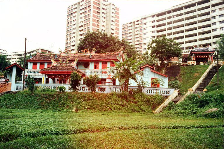 This temple is Khoon Seng Tng å ƒæˆ å ‚ at 4 Telok Blangah