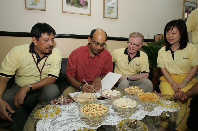 Taken at: Ministerial community visit at Clementi Division of West Coast GRC Pictured: Minister for Education Tharman Shanmugaratnam, Members of Parliament (MP) for West Coast GRC Arthur Fong and Ho Geok Choo