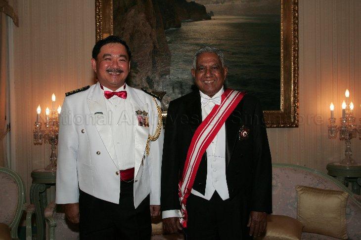 President S R Nathan, who is on a five-day state visit to Thailand, and Defence Attache to Thailand Colonel Eric Khoo posing for a photograph during state banquet given by Their Majesties King Bhumibol Adulyadej and Queen Sirikit of Thailand at Chakri Throne Hall in the Grand Palace, Bangkok