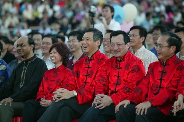 (From right to left) Minister of State for Education Chan Soo Sen, Member of Parliament for Hong Kah Group Representation Constituency (GRC) Ang Mong Seng, Guest of Honour Prime Minister Lee Hsien Loong, Mayor of South West Community Development Council (CDC) Dr Amy Khor Lean Suan and Minister for Education Tharman Shanmugaratnam at Launch of Singapore Lion, an event co-organised by South West District Inter-Racial and Religious Confidence Circle (IRCC) and Singapore National Wushu Federation, at Jurong East Sports and Cultural Centre