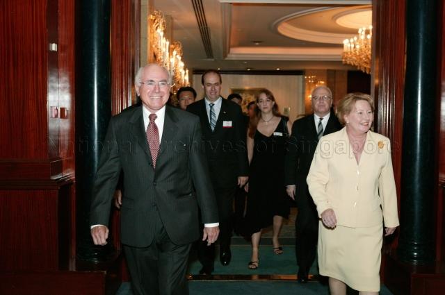 Arrival of Australian PM John Howard, Mrs Janette Howard, Australian Chamber of Commerce (AustCham) President John Dick and Australian High Commissioner to Singapore Gary Francis Quinlan at Shangri-La Hotel for luncheon organised by &nbsp;AustCham, Singapore. The Australian PM, who was on a two-day visit to Singapore, delivered a keynote speech on "Australia's role in Asia" during the luncheon.