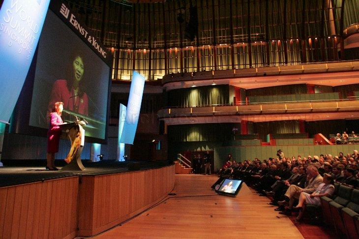 Chairman and Managing Partner of Ernst & Young Singapore Mrs Fang Ai Lian addressing guests and participants at the inaugural Ernst & Young Entrepreneur of the Year World Summit held at Esplanade. Senior Minister Goh Chok Tong, Guest of Honour, is seated in the front row with former United States Secretary of State Dr Henry Kissinger and Chairman and Chief Executive Officer of Ernst & Young Global James Turley.