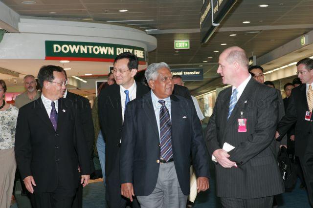 From left, Singapore High Commissioner to Australia Joseph Koh Kok Hong, Acting Second Minister for Finance and Senior Minister of State for Foreign Affairs Raymond Lim Siang Keat, President S R Nathan and Richard Fogarty, Visits Director, Ceremonial and Hospitality Unit, Department of the Prime Minister and Cabinet upon the President's arrival at Sydney Kingsford-Smith International Airport. President and Mrs S R Nathan are on a six-day official state visit to Australia from March 13th to 18th.