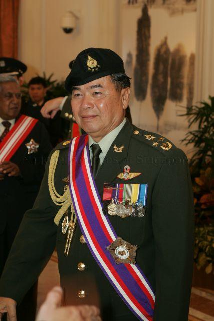 Taken at: Distinguished Service Order (Military) Award Conferment Ceremony at the Istana Pictured: President S R Nathan and Award recipient Supreme Commander of the Royal Thai Armed Forces (RTARF) General Chaisit Shinawatra