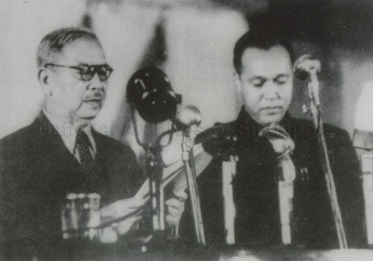 Tan Kah Kee giving a speech at the first International Political Conference