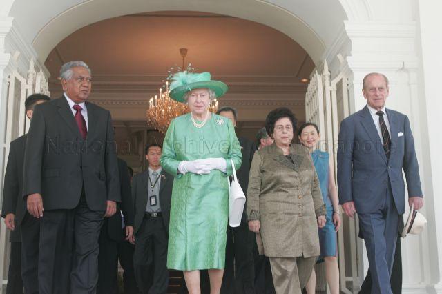 Queen Elizabeth II and Duke of Edinburgh Prince Philip leaving the Istana after calling on President S R Nathan