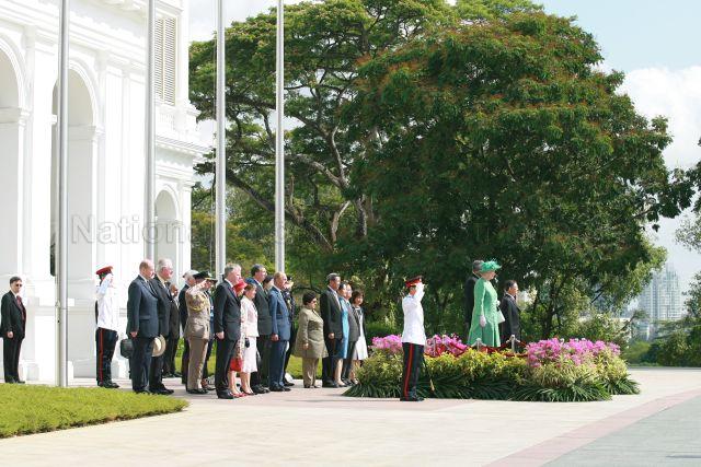 Taken at: Welcome Ceremony for Queen Elizabeth II and and her husband the Duke of Edinburgh Prince Philip of The United Kingdom at the Istana during their state visit to Singapore from 16-18 March 2006 Pictured: President S R Nathan (partially hidden) and his wife Mrs Nathan, Minister for Manpower and Second Minister for Defence Dr Ng Eng Hen, and Queen Elizabeth II and her husband the Duke of Edinburgh Prince Philip