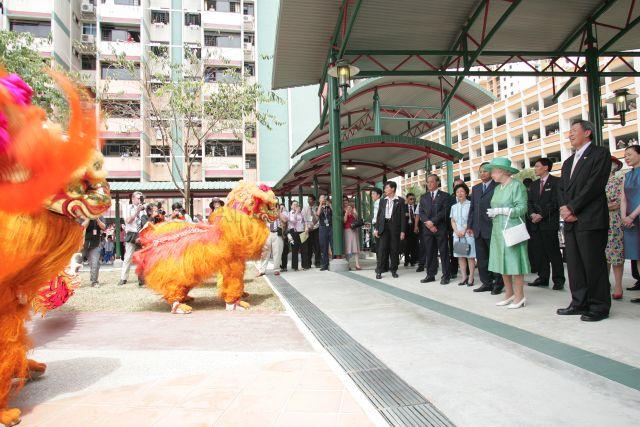 Taken at: Queen Elizabeth II's visit to Block 7 at Toa Payoh Lorong 7 during her state visit to Singapore from 16-18 March 2006 Pictured: Minister for Manpower and Second Minister for Defence Dr Ng Eng Hen, Chief Executive Officer of Housing and Development Board (HDB) Lui Tuck Yew, Member of Parliament for Bishan-Toa Payoh GRC Zainudin Nordin and Queen Elizabeth II