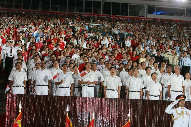 National Day Parade 2007 at Marina Bay -- Ministers and Members of Parliament singing the National anthem 'Majulah Singapura'