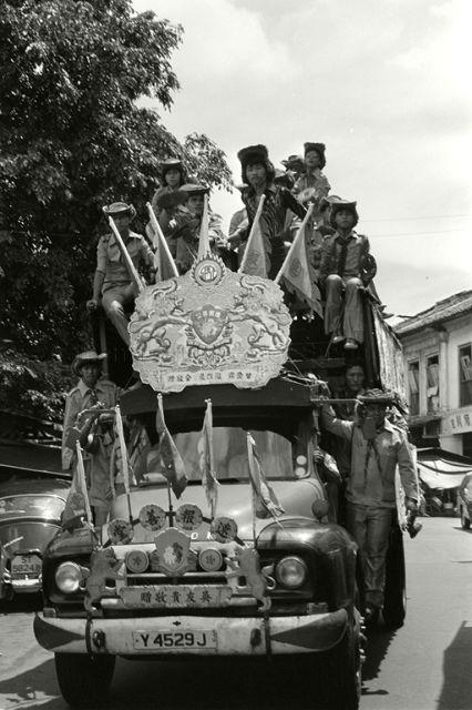 Chinese funeral band members and lorry at funeral of Teochew opera boss of Lau Chet Kee Hiang
