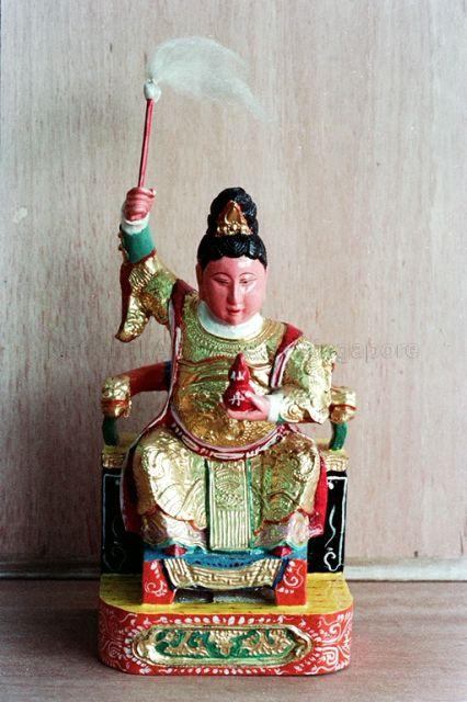 Deity statue of Jiu Tian Niang Niang also known as Spiritual Maiden of the Heavenly Realm