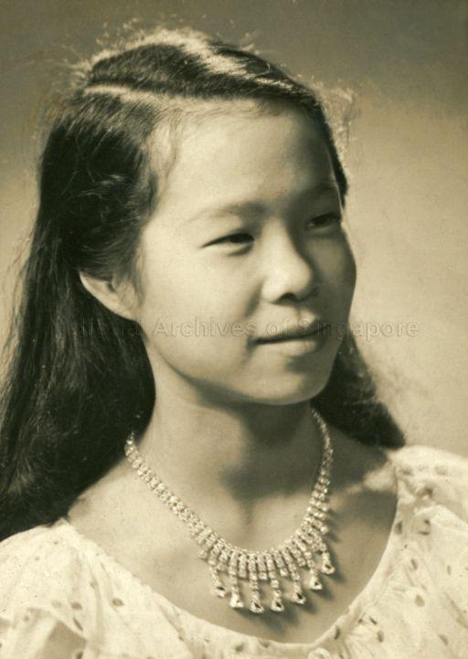 Dawn Teh Liew Song (daughter of Ena Teh and granddaughter of Dr Lim Boon Keng)