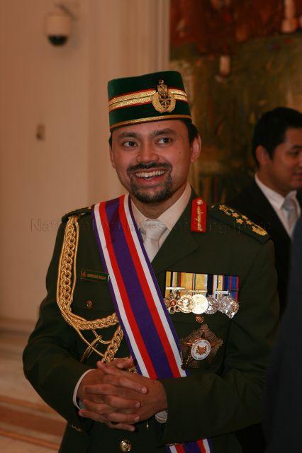 Crown Prince of Brunei Darussalam General Haji Al-Muhtadee Billah at investiture ceremony where he is conferred Distinguished Service Order (Military) by President S R Nathan at Istana