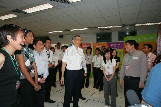 Taken at: Visit to Continuing Education Training Centre at Nanyang Polytechnic's School of Health Sciences Pictured: Prime Minister Lee Hsien Loong and Minister for Manpower Gan Kim Yong