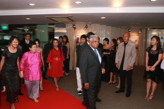Taken at: Channel 8 Star Awards at Mediacorp TV Theatre Pictured: Guest-of-Honour President S R Nathan and his wife Mrs Nathan