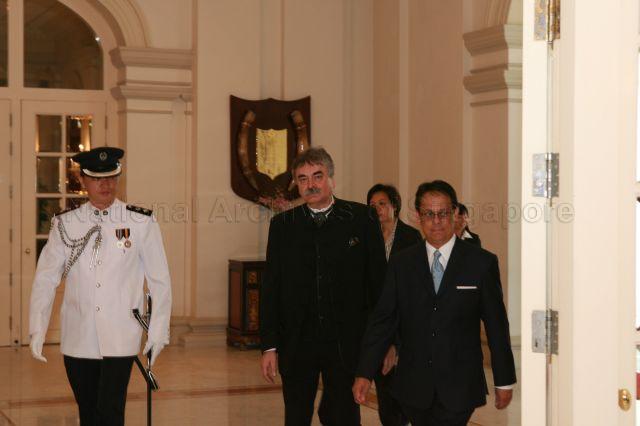 Ambassador-designate of Croatia to Singapore Zeljko Cimbur (centre) arriving at Istana main building to present his credentials to President S R Nathan