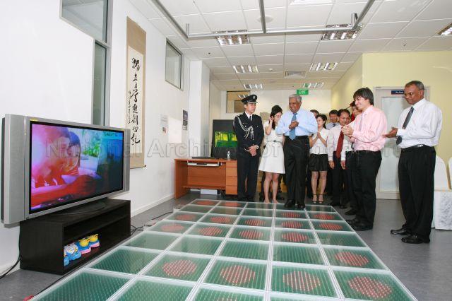 Taken at: Official Opening of Keio-NUS Connective Ubiquitous Technologies for Embodiment (CUTE) Center at National University of Singapore (NUS) Pictured: President S R Nathan and co-director of Keio-NUS CUTE Center Dr Adrian Cheok