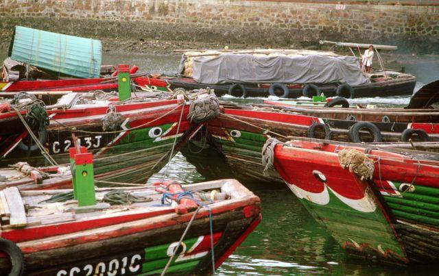 Bumboats on Singapore River 