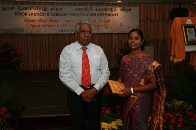 Taken at: Launch of Tamil book "Outstanding Achievers of Singapore" at Ang Mo Kio Grassroot Club Pictured: Guest-of-Honour President S R Nathan