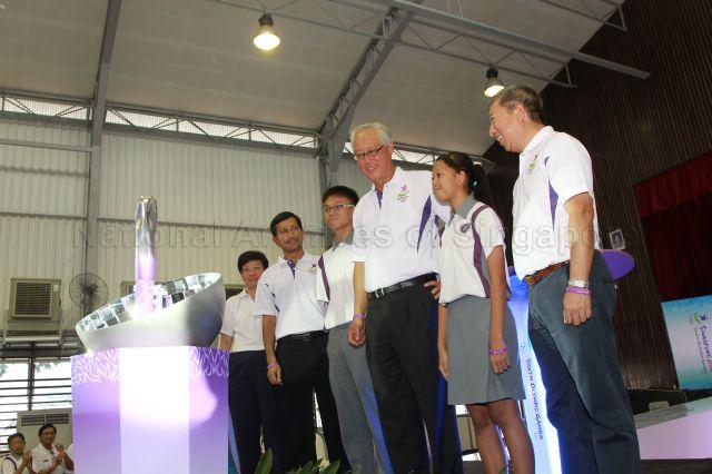 Taken at: â€œJourney of the Youth Olympic Flameâ€ Unveiling of Youth Olympic Games (YOG) Torch and Opening of Torchbearer Application at Northlight School at 2 Dunman Road Pictured: Guest-of-Honour Senior Minister Goh Chok Tong, Minister for Community Development, Youth and Sports Dr Vivian Balakrishnan, founding Principal of Northlight School Chua Yen Ching and Chairman of the Singapore YOG Organising Committee Ng Ser Miang