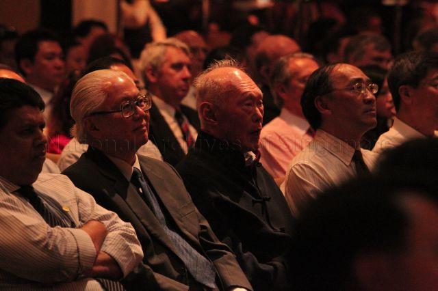 (From left) Editor-in-Chief (English and Malay Newspapers Division) of Singapore Press Holdings (SPH) Patrick Daniel, SPH Chairman Dr Tony Tan Keng Yam, Minister Mentor Lee Kuan Yew and SPH Chief Executive Officer Alan Chan at launch of a new book “Lee Kuan Yew: Hard Truths to Keep Singapore Going” held at John Jacob Ballroom, the St Regis Singapore