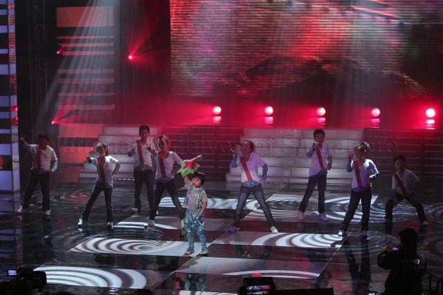Taiwanese child star Xiao Xiao Bin performing at Society for the Physically Disabled (SPD)'s charity show held at Mediacorp television auditorium