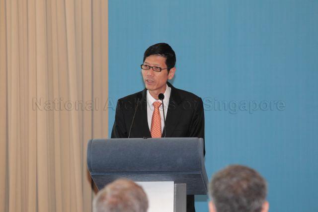 President of National University of Singapore (NUS) Professor Tan Chorh Chuan speaking at official launch of Yale-NUS college, Singapore's first liberal arts college, held at Vista Room, University Hall, Lee Kong Chian Wing, NUS Kent Ridge campus