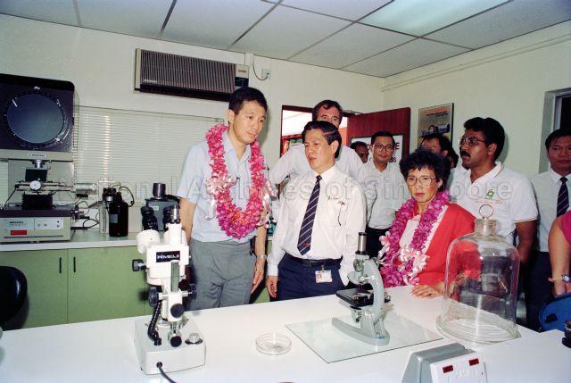 Ministerial Walkabout at Bukit Gombak Constituency - Minister for Trade and Industry Lee Hsien Loong touring the factory facilities, accompanied by Minister of State for Education and Community Development Dr. Seet Ai Mee and Member of Parliament Ng Pock Too.