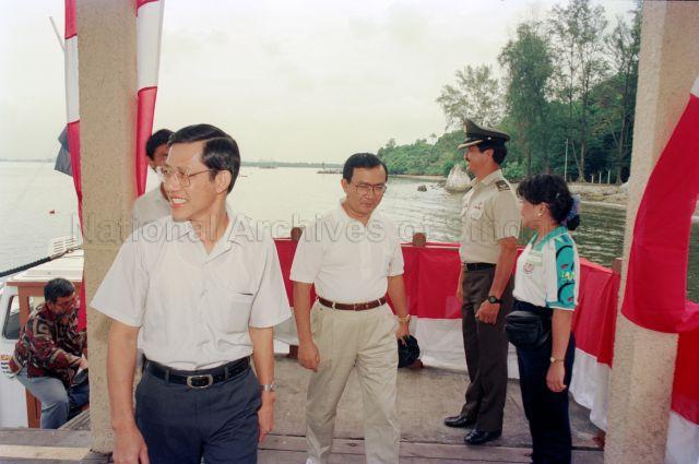 Foundation Stone Laying Ceremony of Outward Bound Singapore - Arrival of Minister for Labour Lee Yock Suan to the school, accompanied by Brunei Minister Dato HJ Selamat.