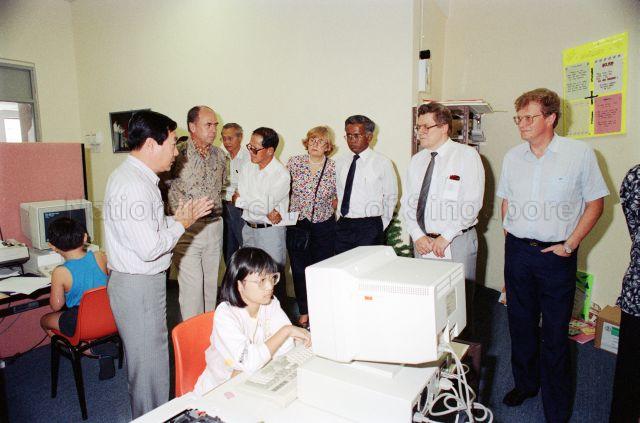 Visit by Club 200 to Tampines North Community Centre - Club 200 members visiting a computer class.