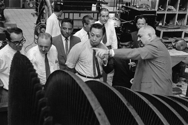 Visit to Singapore - Governor of Jakarta Dr. Soemarno Sosroatmodjo touring the power station