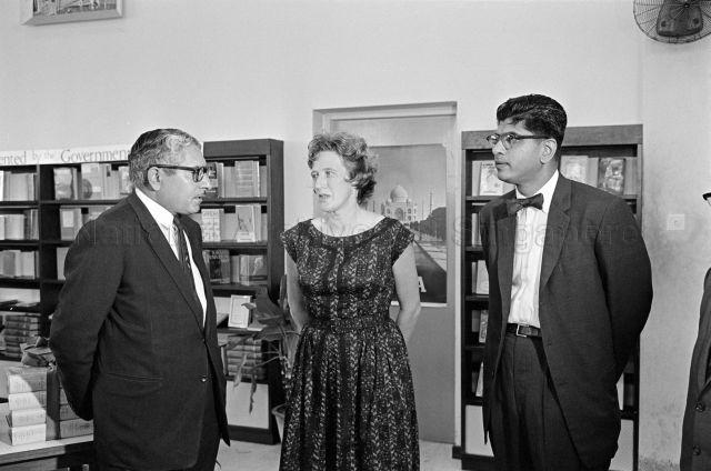 Presentation of books to the National Library by the India Commission - Library officials and guests at the presentation