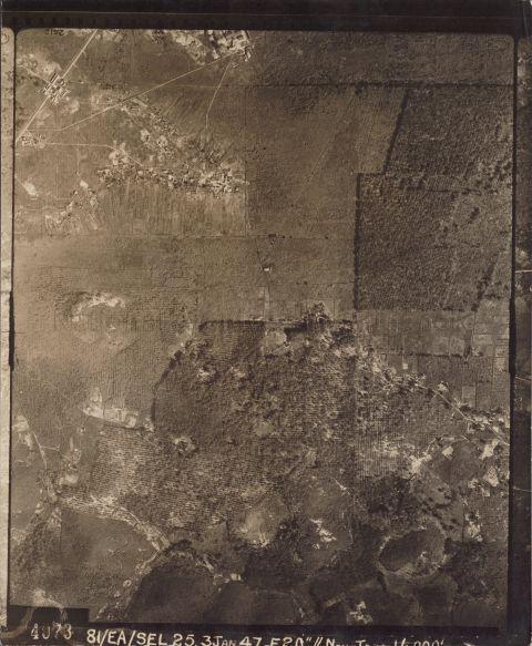 Chew Boon Lay Estate on the top half of frame. Jalan Boon Lay is just off the right of the frame. Near present day Jurong West Sports Center locale