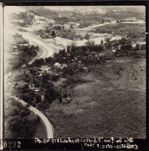 Left of photo is (Old) Jurong Road 9ms. The long building at top centre is Bukit Batok East School and Bukit Batok West School.