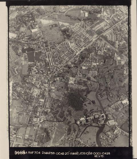 Serangoon Road converge with Upper Serangoon Road and MacPherson Road at Woodsville Circus (centre).Potong Pasir at top left with Bidadari Cemetery at top centre. Sennett Estate south of Bidadari cemetery and Kallang River at bottom right.