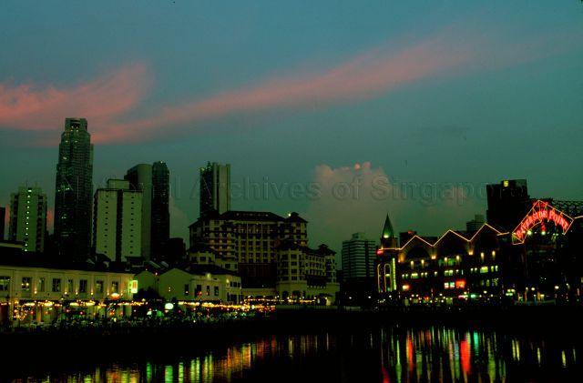 Night view of Clarke Quay