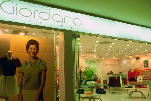 Giordano Ladies shop
