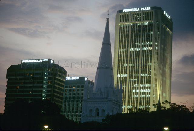 Peninsula Plaza, St Andrew's Cathedral and Peninsula Hotel