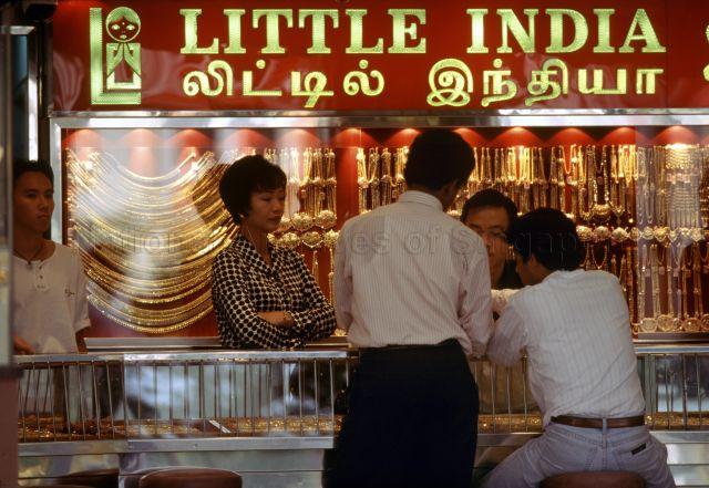 Gold jewellery shop at Little India