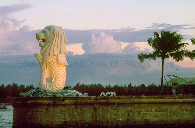 Merlion Statue