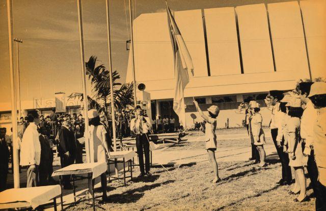 Hoisting of the Singapore flag at special ASEAN Pavilion at Jakarta Trade Fair. The five-week trade fair opened on 17 July 1971 in Jakarta, Indonesia.
